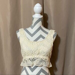Phanuel Medium Cream Crop Top